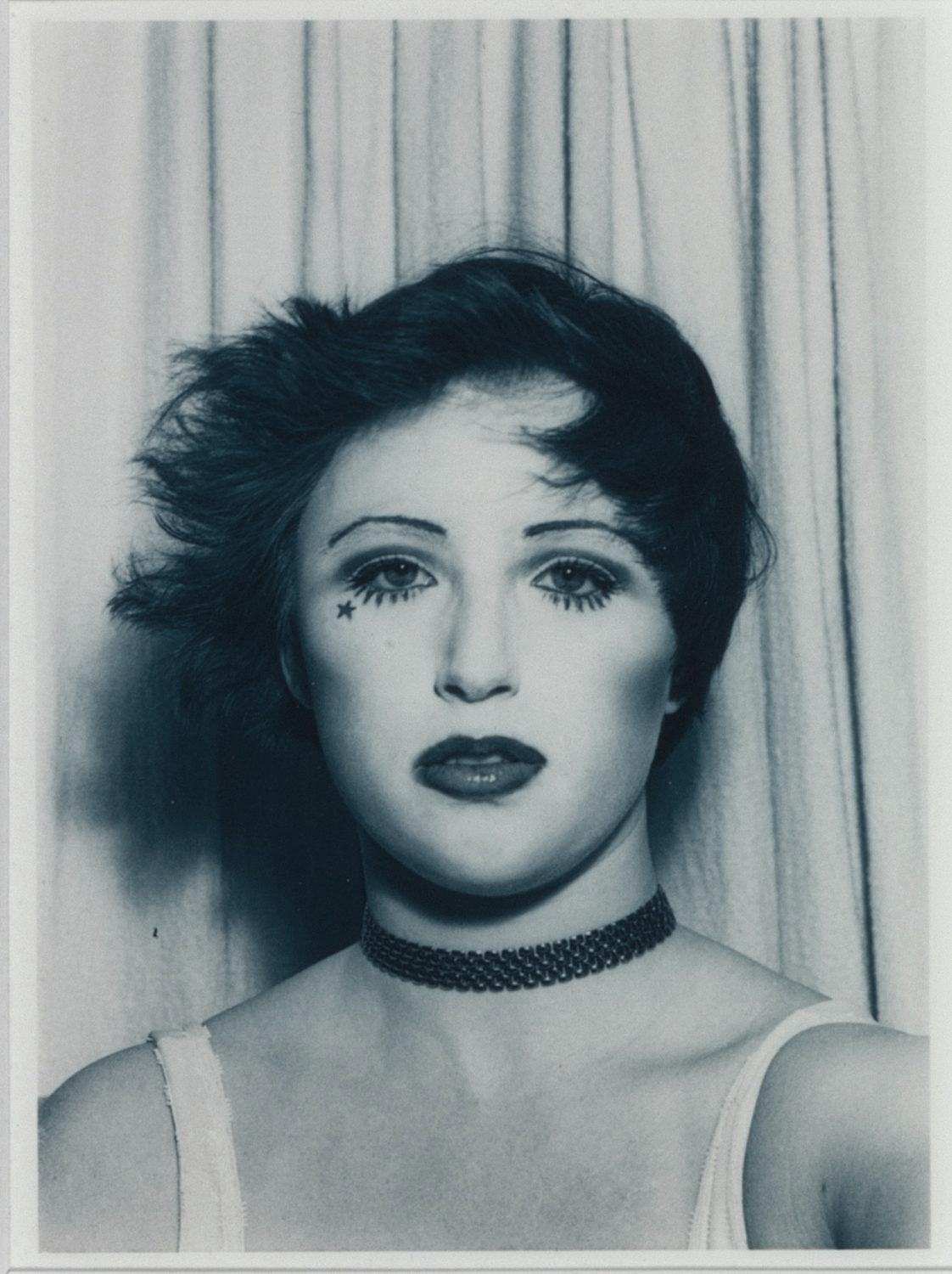 Les œuvres d’art de Cindy Sherman : Comment les photographies de l’artiste ont révolutionné l’art contemporain